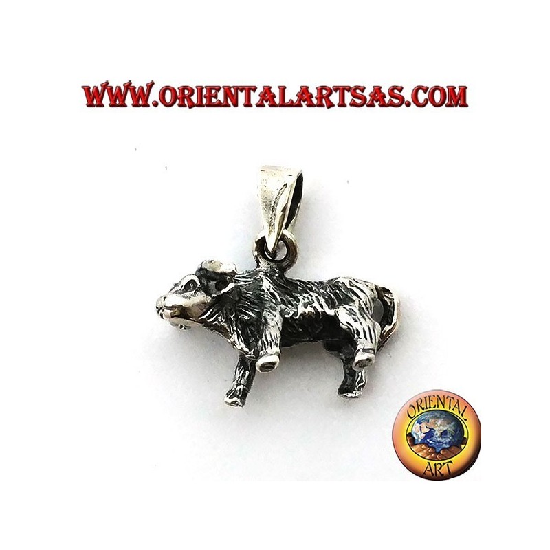 Pendentif en argent d'un buffle