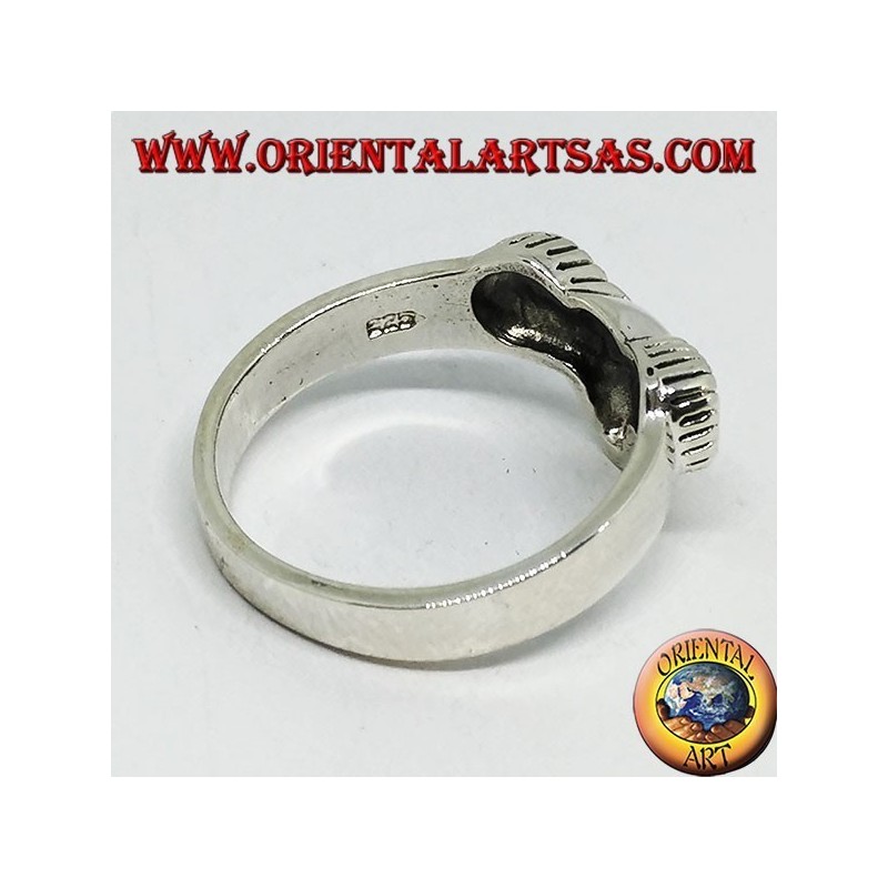 Bague en argent avec tête de bélier