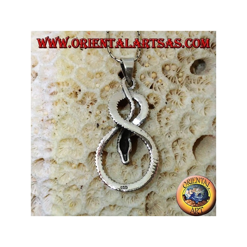 Ciondolo in argento serpente attorcigliato a forma di  otto