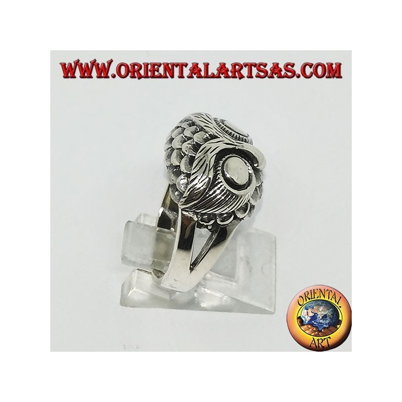 Silver ring with owl's head with big eyes