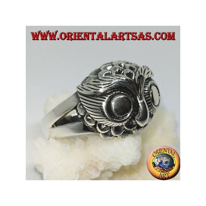 Bague en argent avec tête de hibou et grands yeux