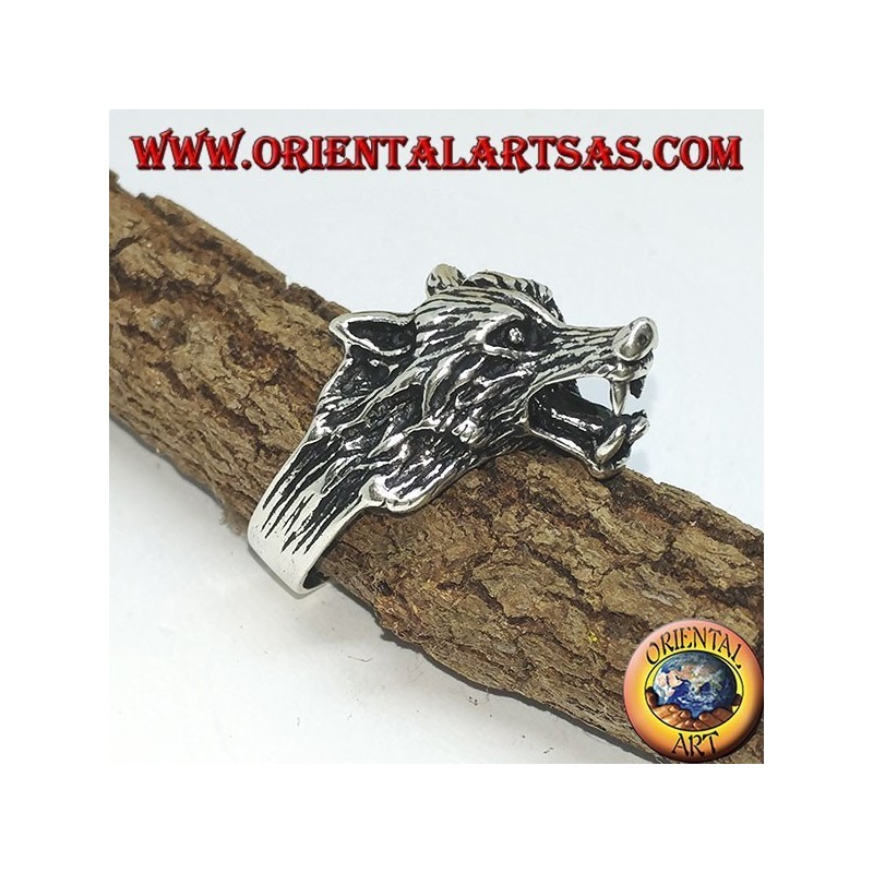 Silver ring, wolf's head growling
