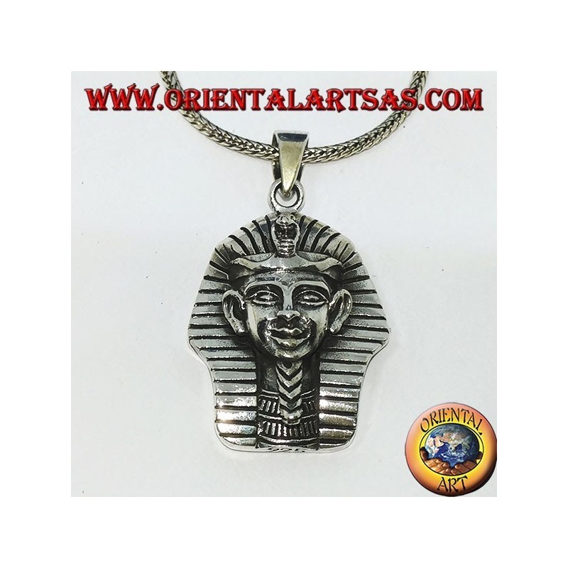 Ciondolo in argento della  maschera funeraria di Tutankhamon