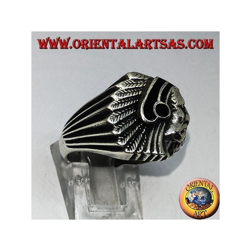 Silver ring with Indian (Native of America) with onyx