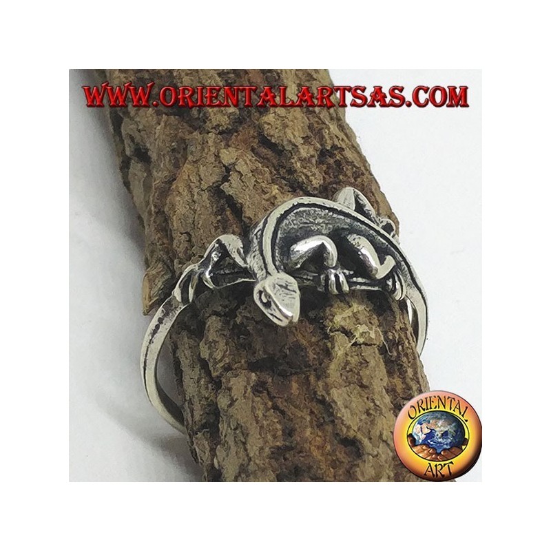 Silver ring, gekko gecko shape (small)