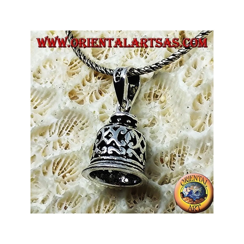 Pendentif en argent, petite cloche
