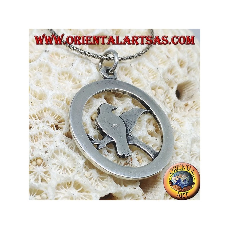 Ciondolo in argento i corvi di Odino Huginn e Muninn   circondatto da rune