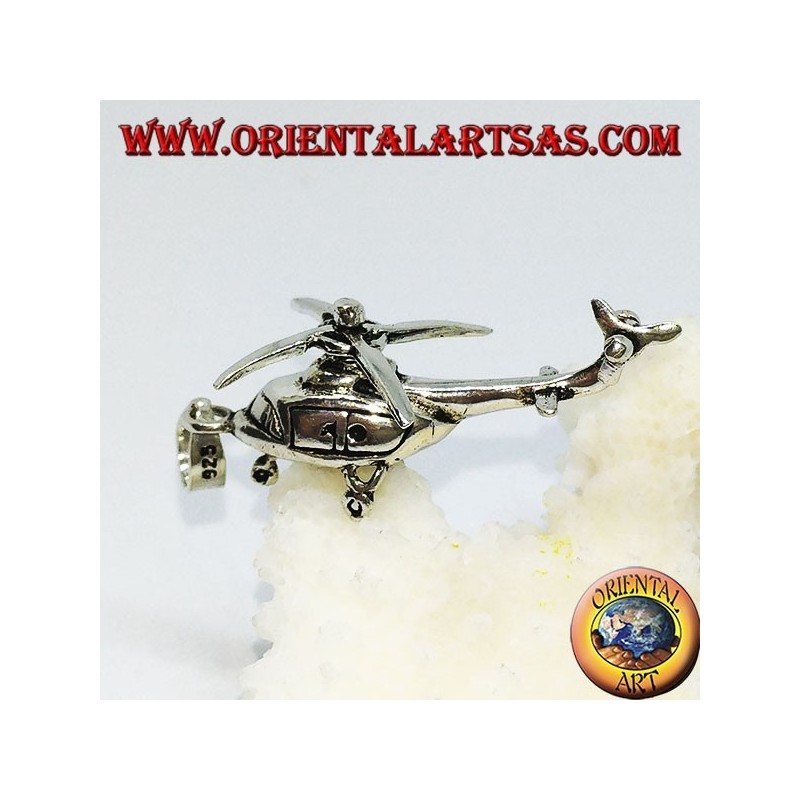 Colgante de plata de un helicóptero móvil.