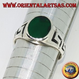 Anillo de plata con talla griega ed.   ágata verde ovalada