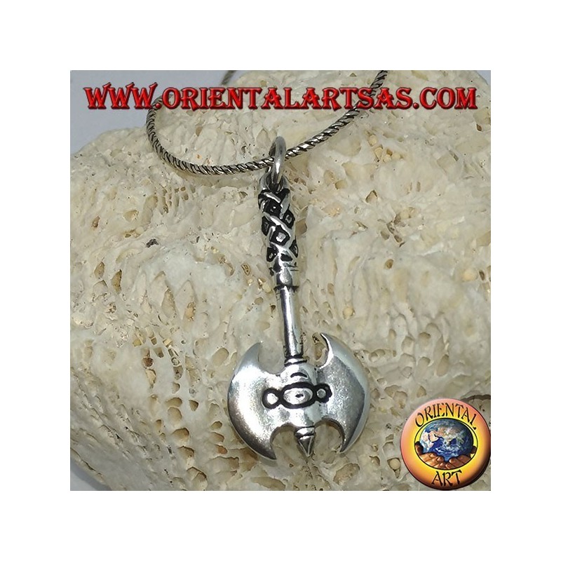 Colgante de plata, hacha vikinga doble.