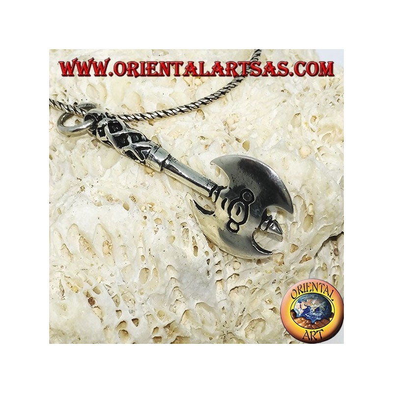 Colgante de plata, hacha vikinga doble.