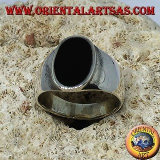 Anello in argento con onice ovale piatta a filo bordo