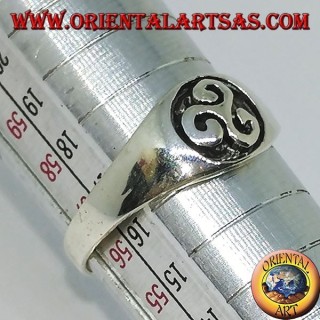 Silver ring with triskelion (small seal)