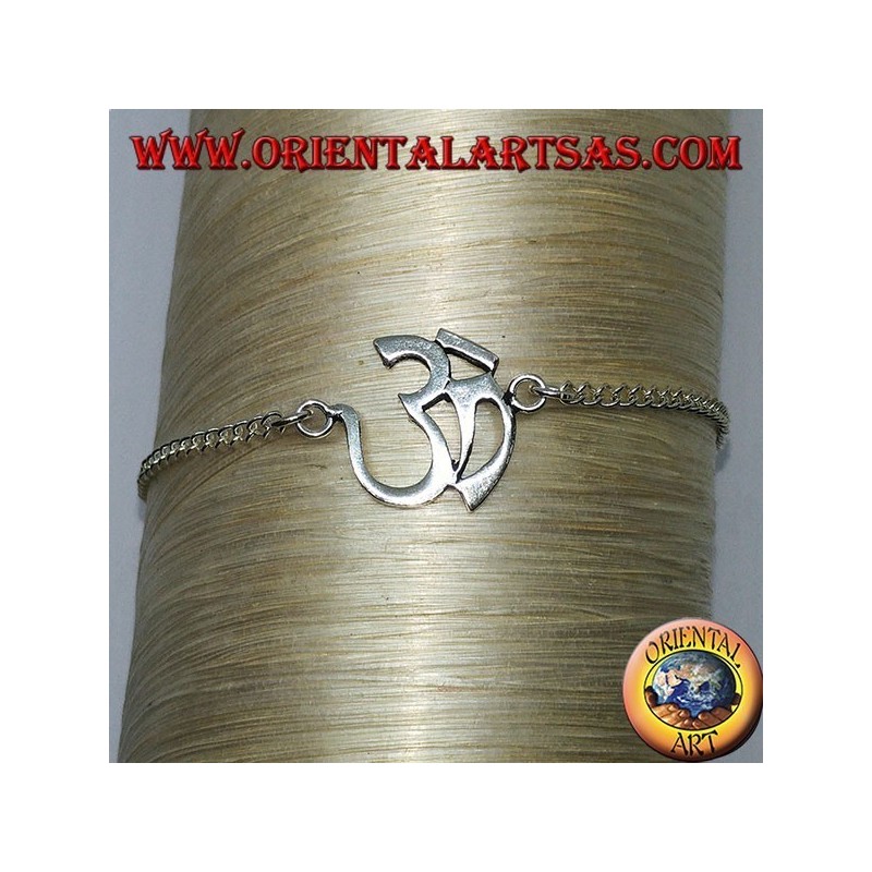 Pulsera de plata suave con el símbolo de Aum u Om (ॐ)