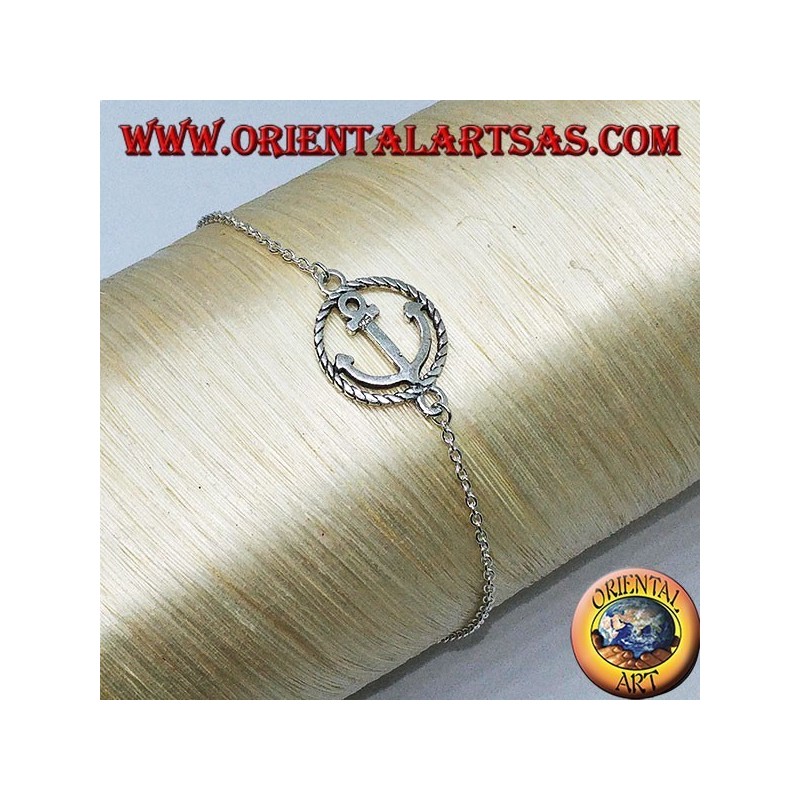 Bracelet en argent doux avec une ancre marine au centre