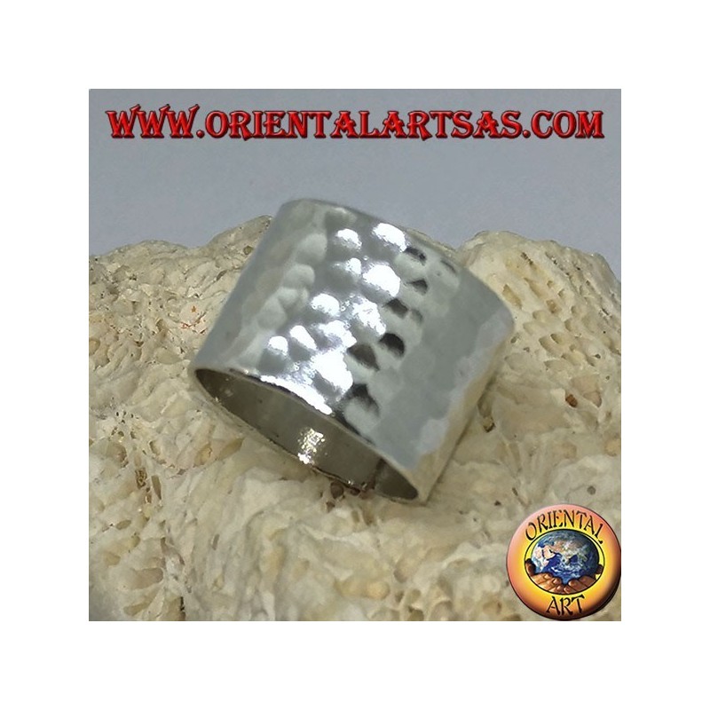 Wide band ring in silver, hammered 16 mm. hand made