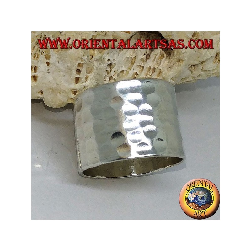Wide band ring in silver, hammered 16 mm. hand made