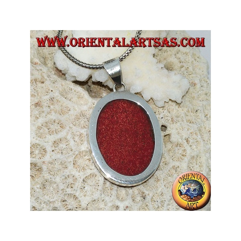 Colgante de plata con madrepora oval roja.