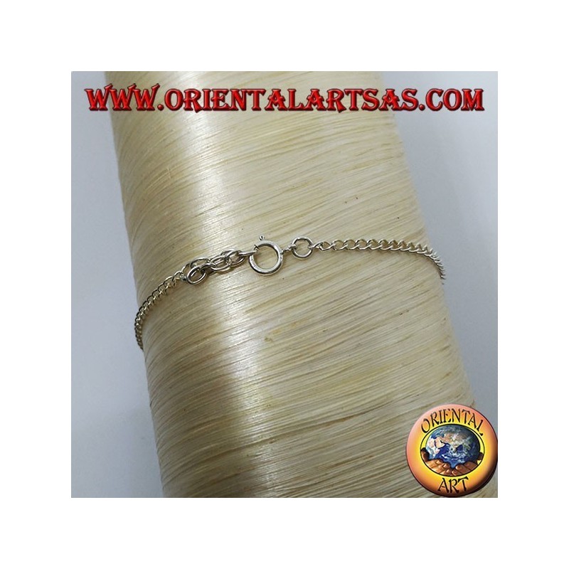 Soft silver bracelet with a treble clef in the center