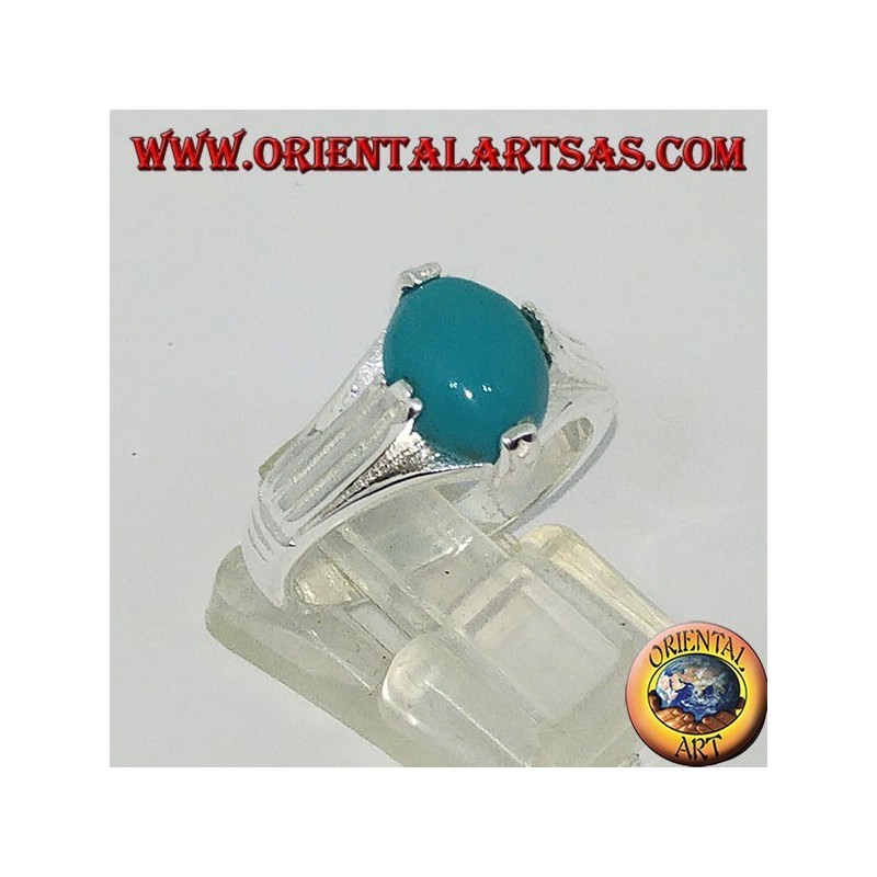 Bague en argent avec turquoise ovale sur quatre points