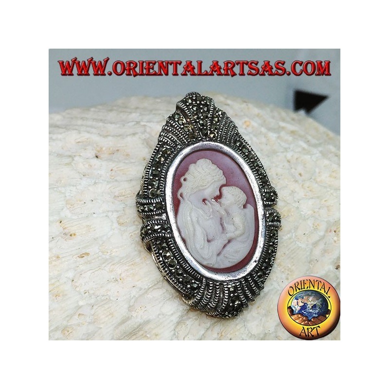 Spilla e ciondolo in argento con cammeo mamma con il bambino contornato di marcassite
