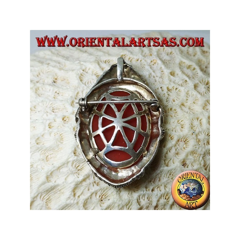 Broche et pendentif en argent avec une mère camée et un enfant entouré de marcassites