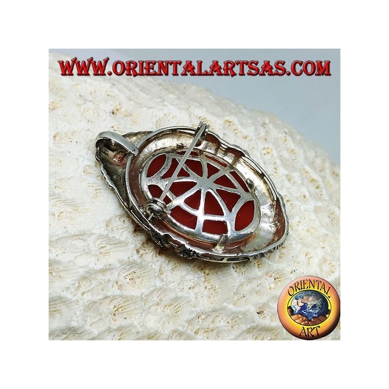 Broche et pendentif en argent avec une mère camée et un enfant entouré de marcassites