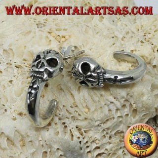 Silberohrring, Piratenhalbkreis mit Totenkopf