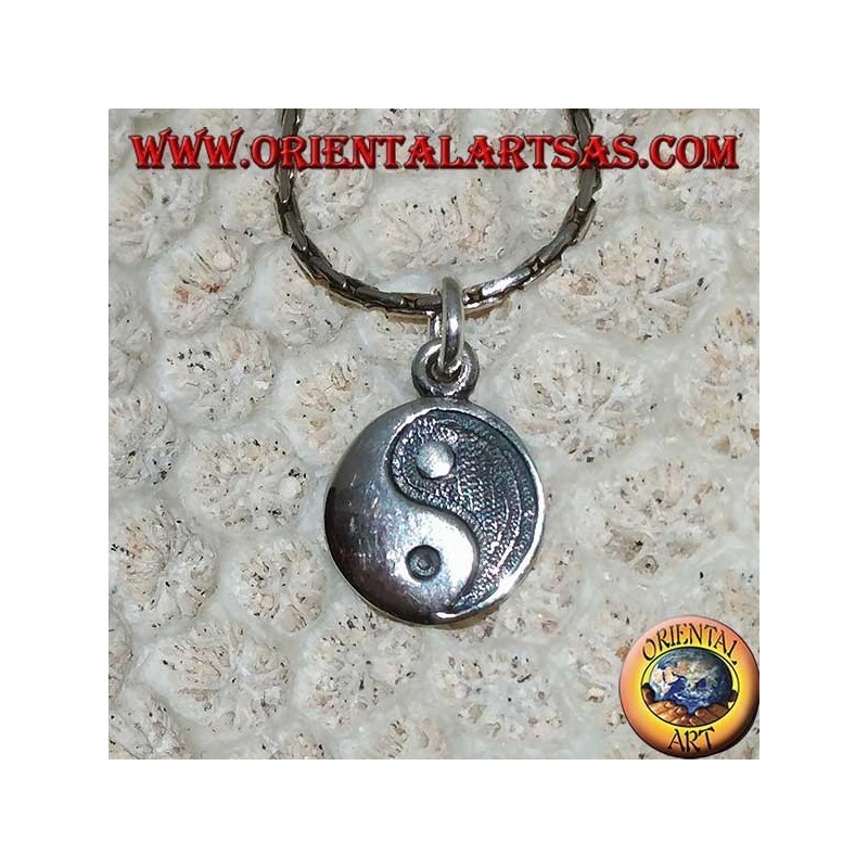 Colgante de plata yin yang bajo relieve Tao, El Taijitu (T'ai Chi T'u)