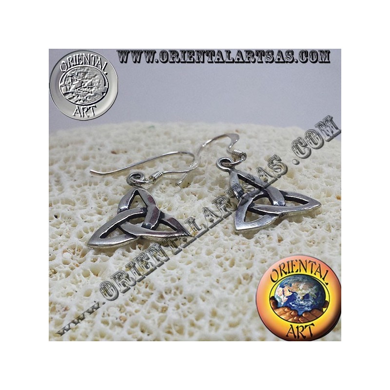 Earring Celtic knot triquetra