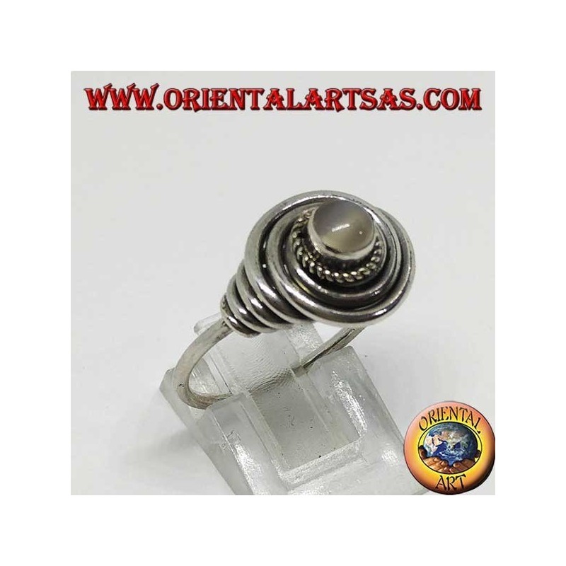 Bague en argent affleurante avec Moonstone (adularia) ronde