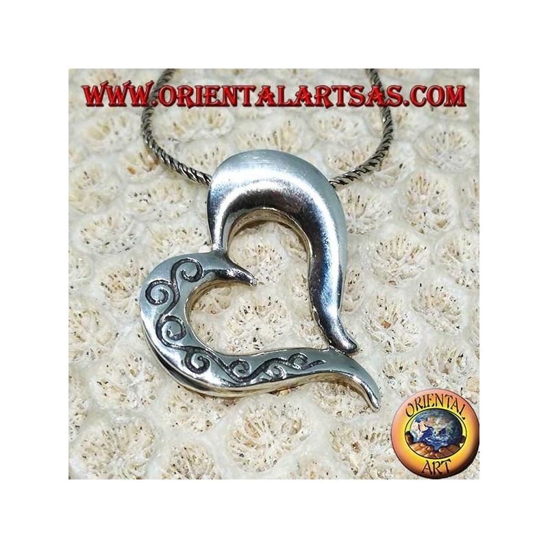 Colgante en medallón de plata del amor