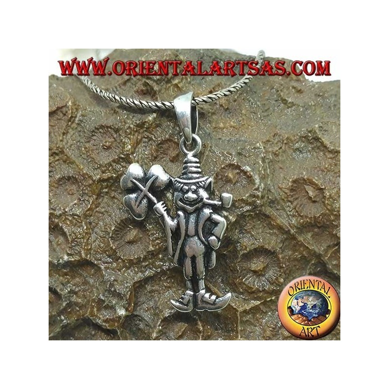 Ciondolo in argento porta fortuna lo gnomo con il trifoglio