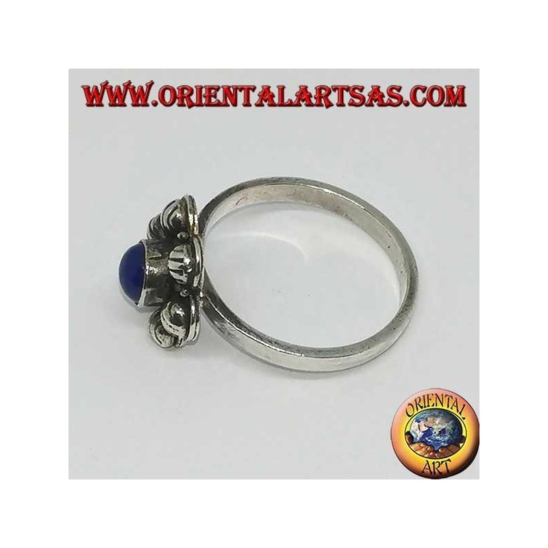 Anillo de flores de plata con lapislázuli natural redondo central