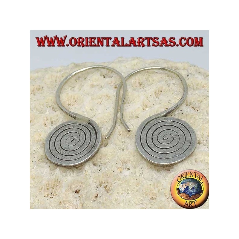 Boucles d'oreilles écrasées en argent avec spirale crochues faites main de Karen