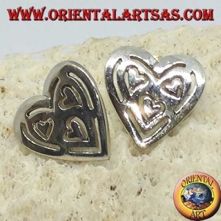 Orecchini da lobo in argento a cuore traforato di altri 3 cuori