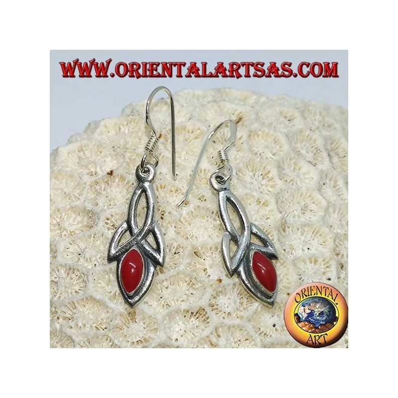 Silver earrings with tyrone knot and coral paste