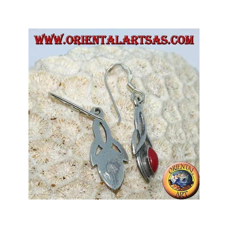 Silver earrings with tyrone knot and coral paste