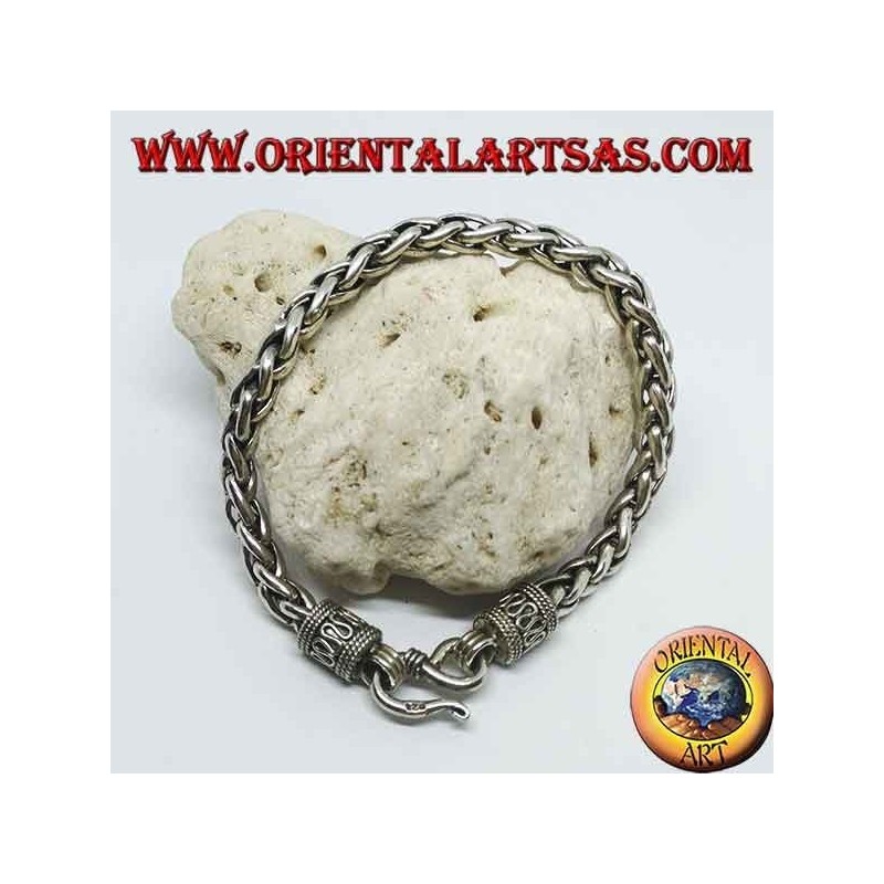 Bracelet en argent avec bagues entrelacées, section carrée