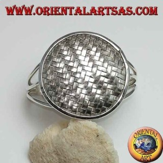 Bracelet en argent, bouclier rond avec bandes entrelacées