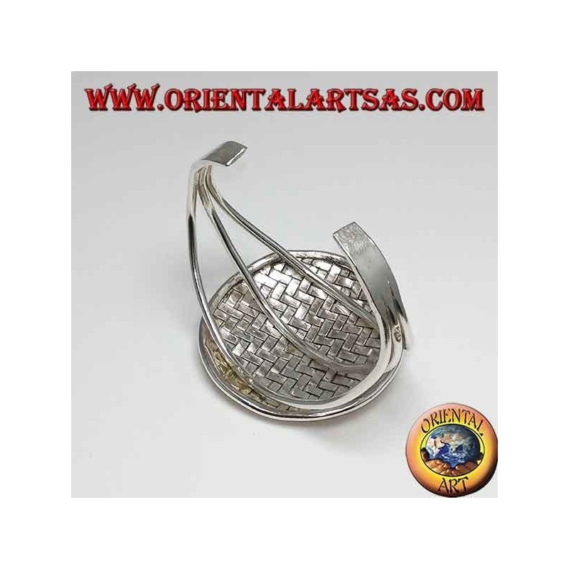 Bracelet en argent, bouclier rond avec bandes entrelacées