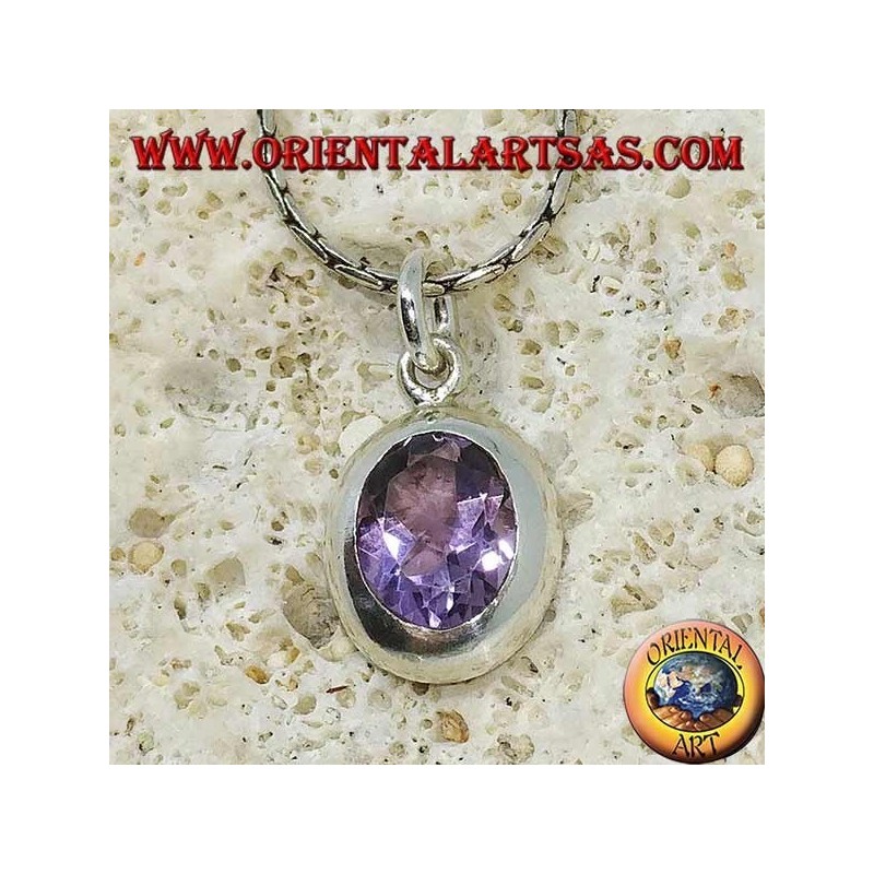 Pendentif en argent avec une belle améthyste naturelle avec un cadre simple