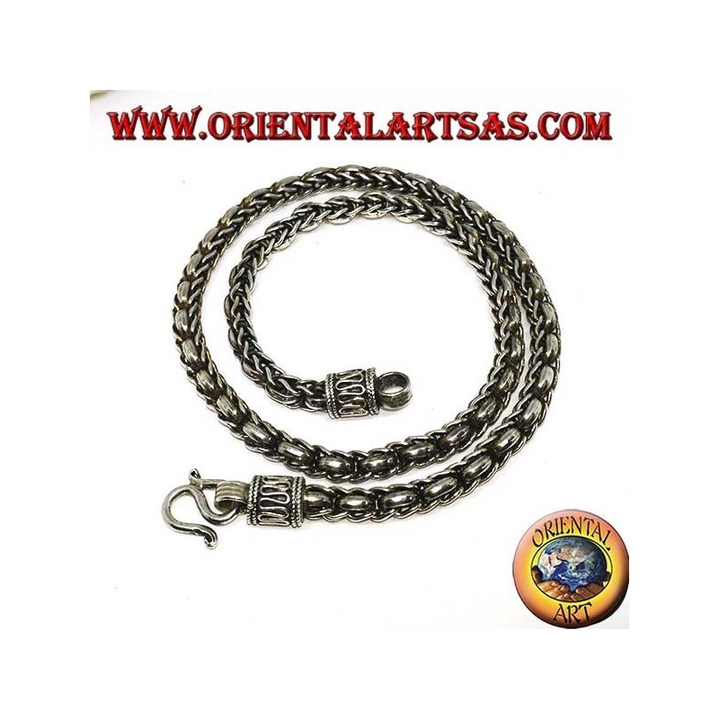 Collier, tresse et bagues en argent (longueur 45 cm, épaisseur 5,8 mm)