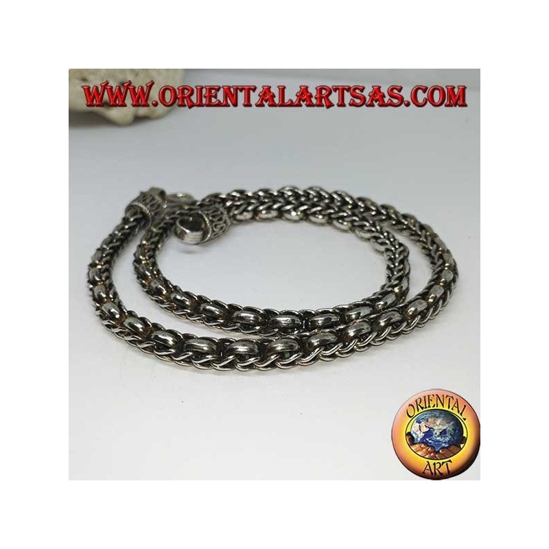 Collier, tresse et bagues en argent (longueur 45 cm, épaisseur 5,8 mm)