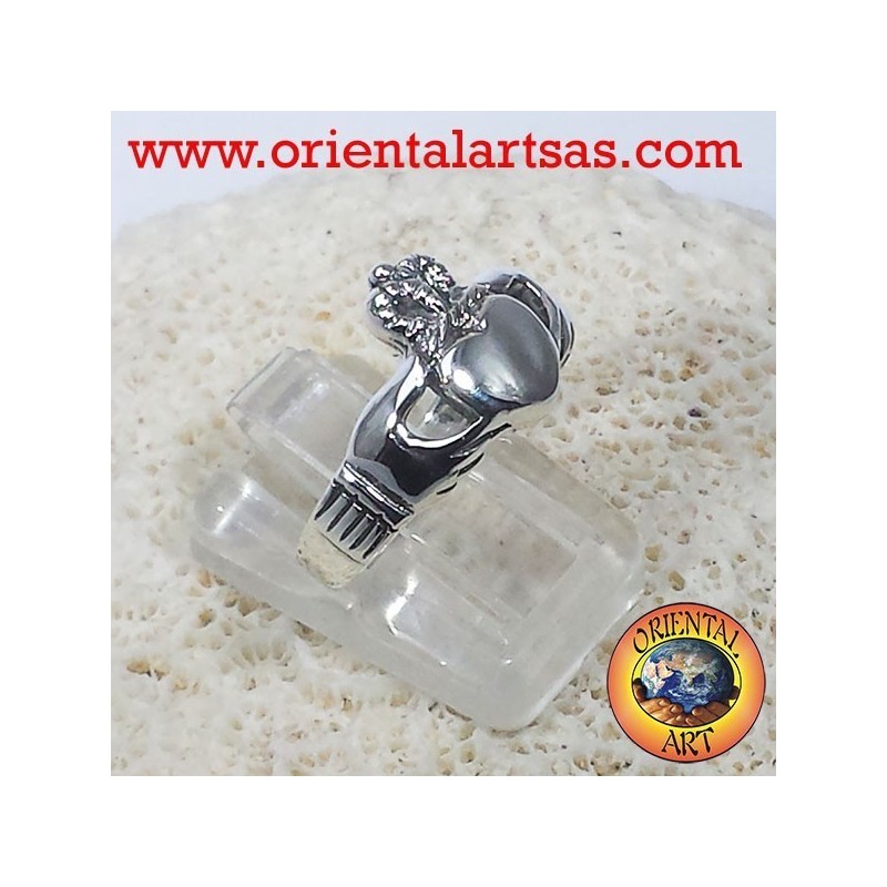 Anello Claddagh in argento