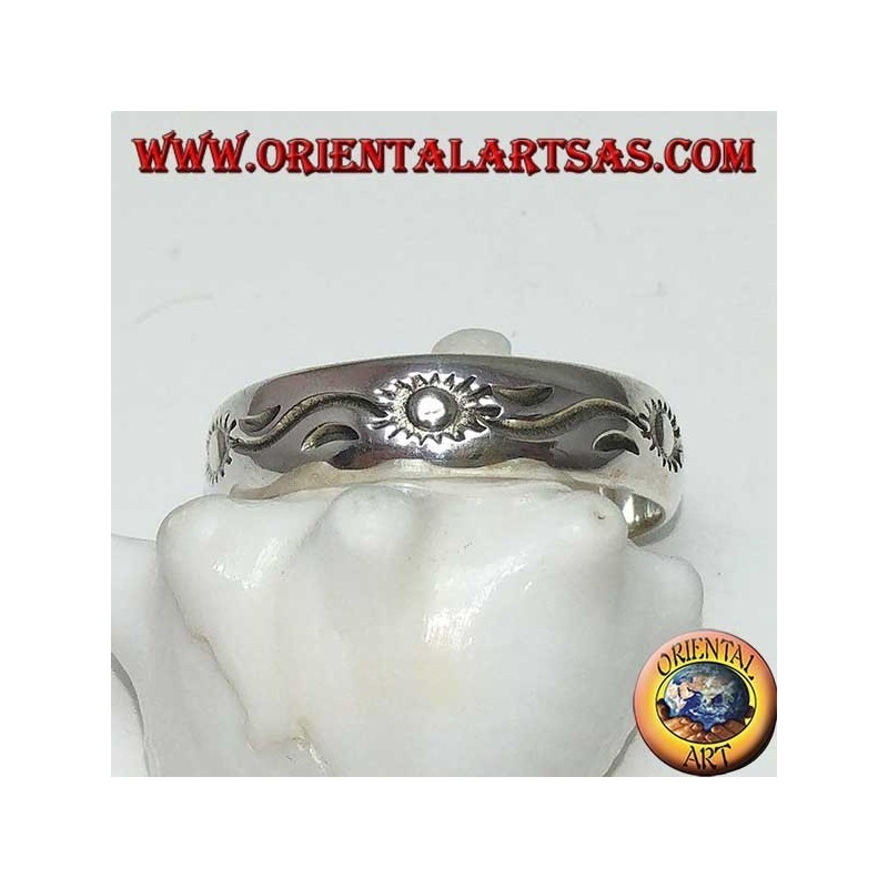 Silver ring inlaid with sun and alternating waves