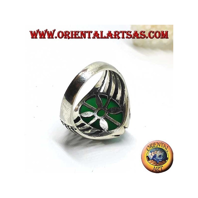 Anillo de plata con ágata verde con cabujón ovalado grande, ajuste de radios