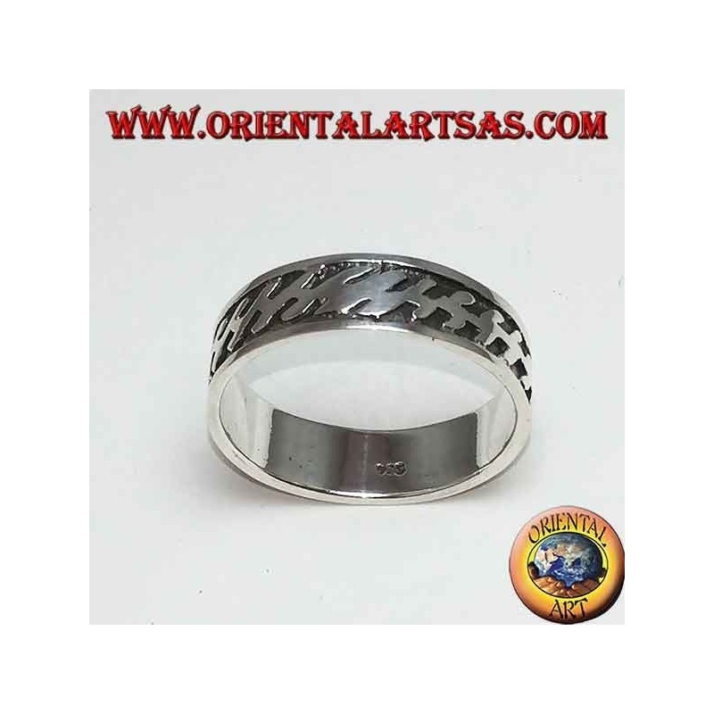 Bague en argent avec éclairs en bas-relief