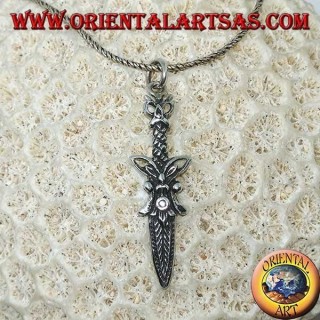 Pendentif dague romaine en argent avec décorations (dague)