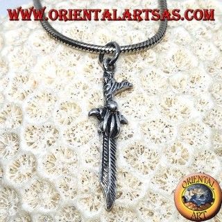 Colgante de plata daga celta con mango curvo